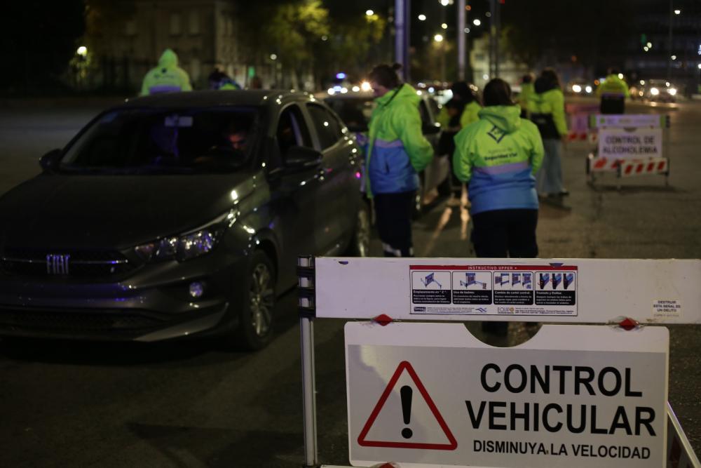 Megaoperativo de tránsito en La Plata: más de 50 vehículos secuestrados y detenidos por tenencia de drogas