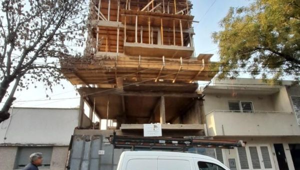 EDELAP detectó edificios en construcción con conexiones clandestinas y fraudulentas