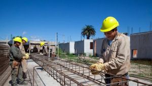 Avanza la construcción de 175 viviendas en Melchor Romero