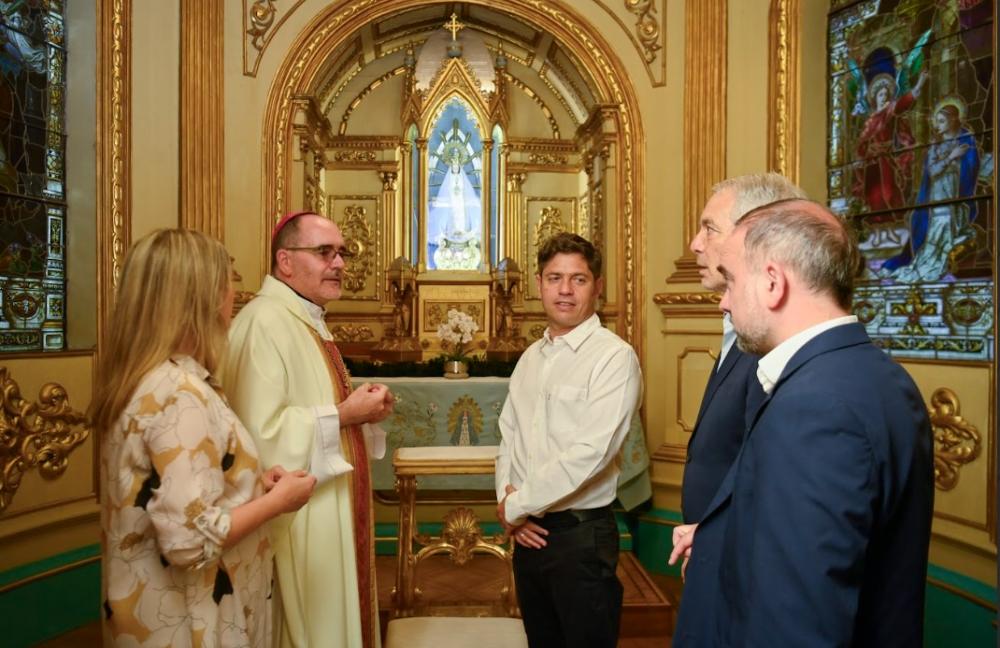 Kicillof participó de la asunción del nuevo arzobispo de La Plata